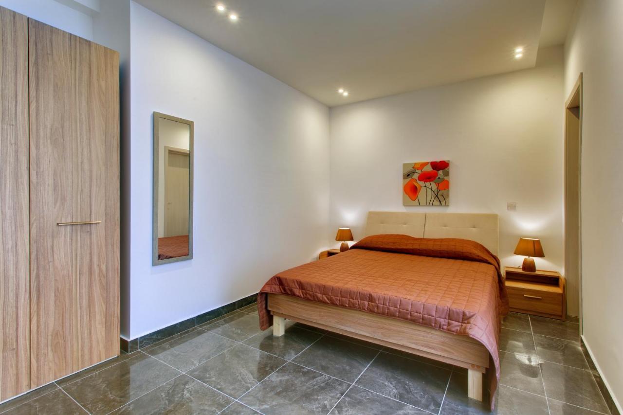 Chalet Apartments Sliema Luaran gambar
