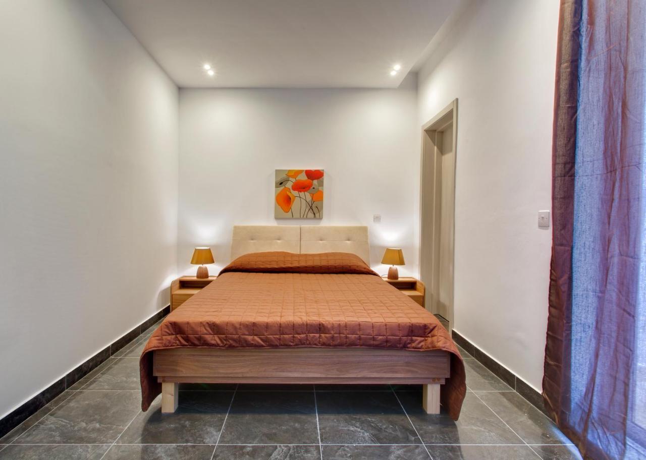 Chalet Apartments Sliema Luaran gambar